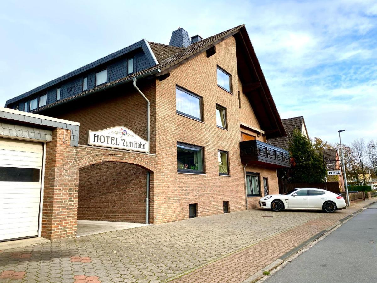 Hotel Zum Hahn Garbsen Exteriör bild